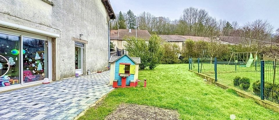 Maison 8 pièces de 227 m² à Valfroicourt (88270)