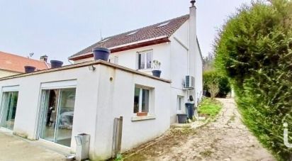 House 5 rooms of 138 m² in Soissons (02200)