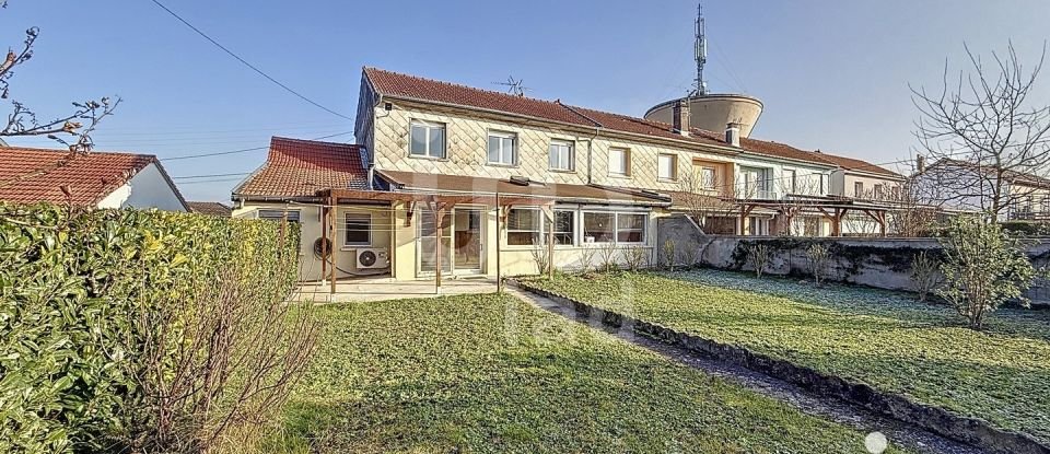 Maison traditionnelle 7 pièces de 135 m² à Dieuze (57260)