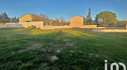 Land of 606 m² in Carpentras (84200)