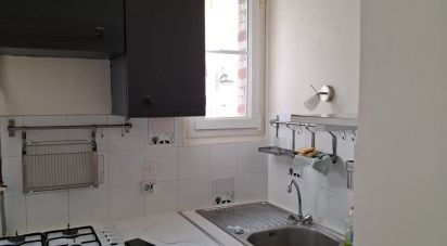 Apartment 3 rooms of 60 m² in Paris (75015)