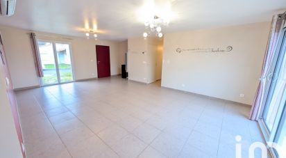 Pavilion 5 rooms of 98 m² in Chapelle-Viviers (86300)