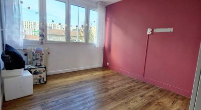 Apartment 5 rooms of 84 m² in Saint-Étienne (42100)