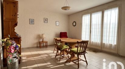 Traditional house 5 rooms of 113 m² in Amboise (37400)