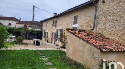 House 8 rooms of 234 m² in Saint-Sulpice-de-Cognac (16370)