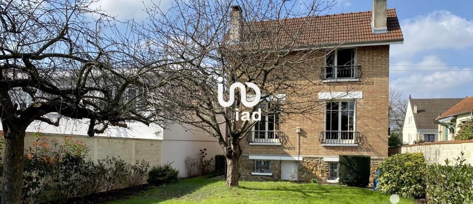 House 5 rooms of 96 m² in Livry-Gargan (93190)