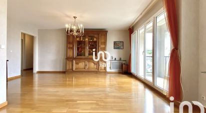 Apartment 4 rooms of 85 m² in Livry-Gargan (93190)