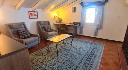 Traditional house 6 rooms of 130 m² in Saint-Cyprien (66750)