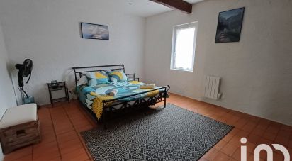 Traditional house 3 rooms of 70 m² in Fitou (11510)