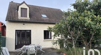 Maison 5 pièces de 104 m² à Les Mureaux (78130)