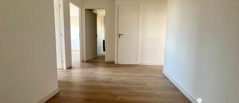 Maison 5 pièces de 117 m² à Pézilla-la-Rivière (66370)