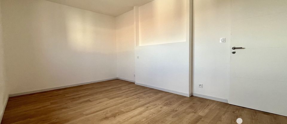 Maison 5 pièces de 117 m² à Pézilla-la-Rivière (66370)