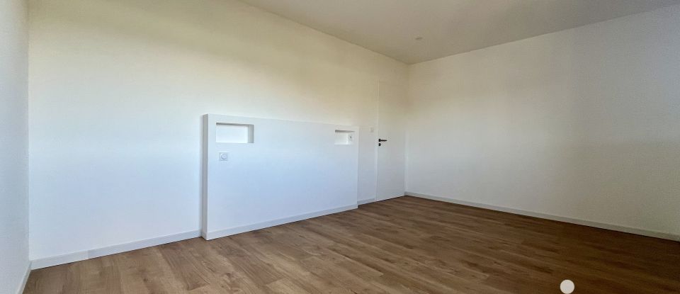 Maison 5 pièces de 117 m² à Pézilla-la-Rivière (66370)