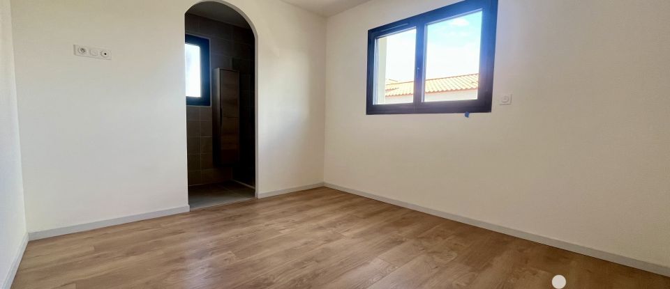 Maison 5 pièces de 117 m² à Pézilla-la-Rivière (66370)