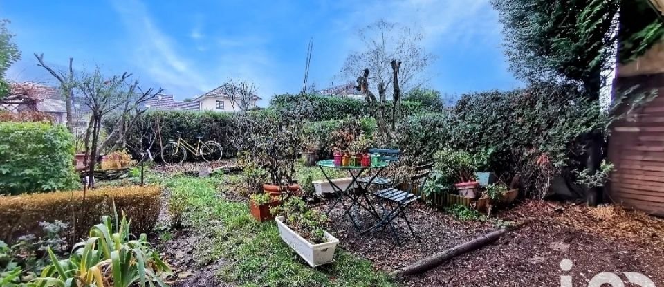 Maison de ville 6 pièces de 126 m² à Saint-Alban-Leysse (73230)