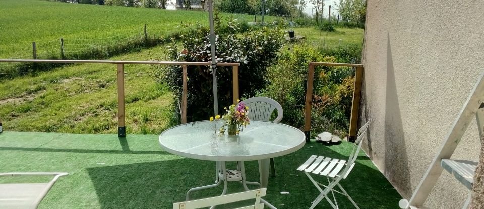 Country house 3 rooms of 68 m² in Maleville (12350)