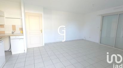 Appartement 2 pièces de 44 m² à Saint-Raphaël (83700)