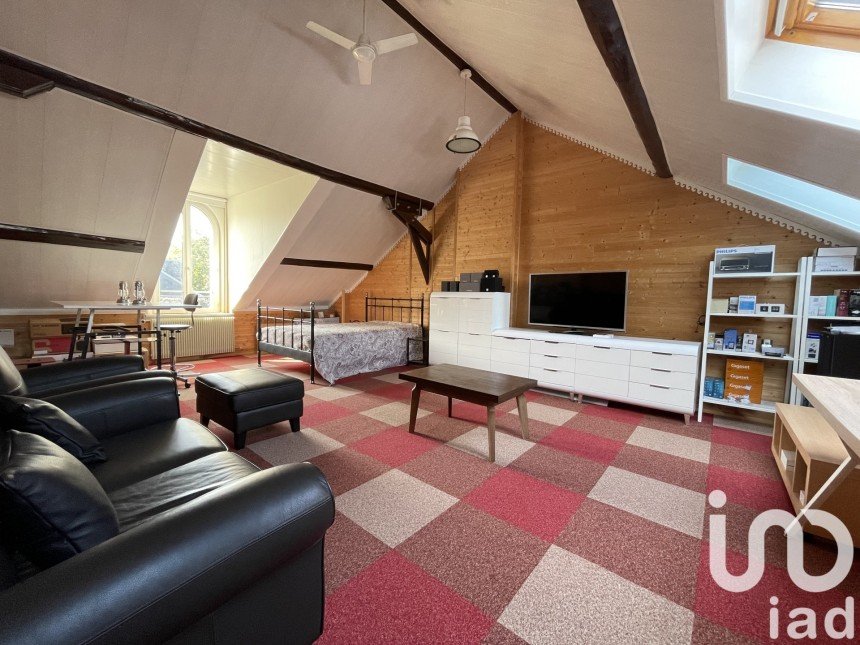 Maison 6 pièces de 115 m² à Châlons-en-Champagne (51000)