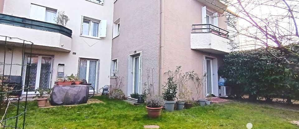 Apartment 3 rooms of 70 m² in Éragny (95610)