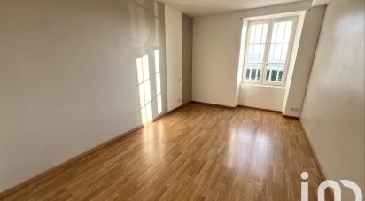 Maison 3 pièces de 87 m² à Saint-Georges-sur-Erve (53600)