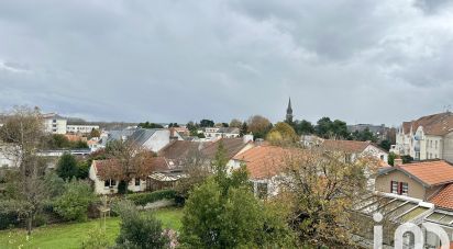 Apartment 2 rooms of 35 m² in Saint-Sébastien-sur-Loire (44230)