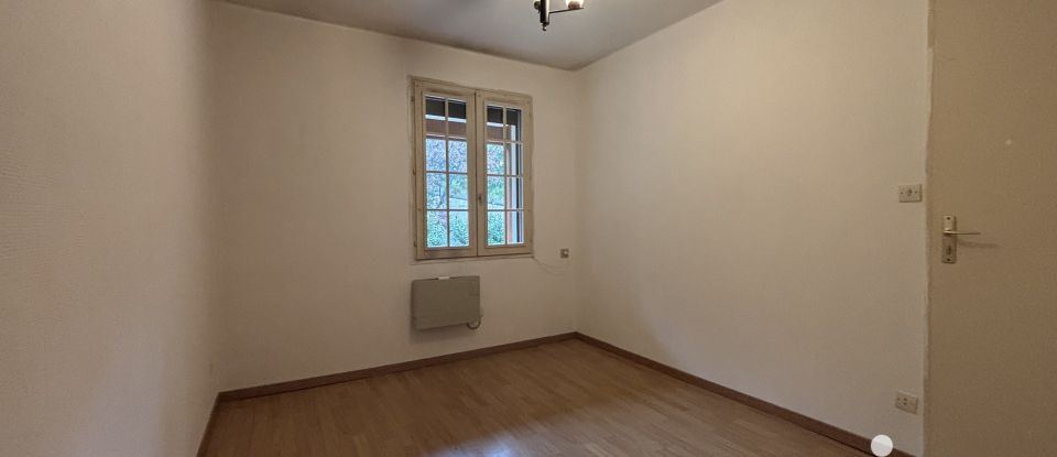 Maison 6 pièces de 110 m² à Eurre (26400)