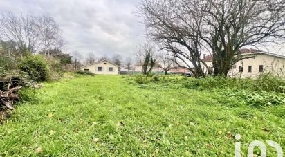 Terrain de 945 m² à Vic-en-Bigorre (65500)