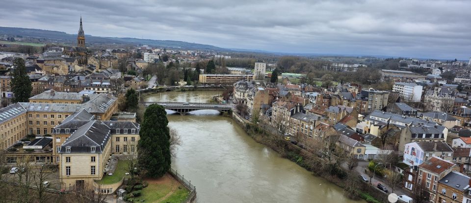 Appartement 2 pièces de 71 m² à Charleville-Mézières (08000)