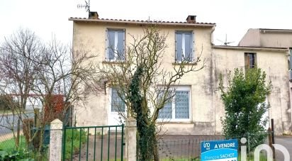 House 4 rooms of 79 m² in Saint-André-Goule-d'Oie (85250)