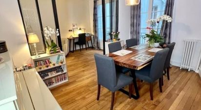 Appartement 3 pièces de 54 m² à Paris (75016)