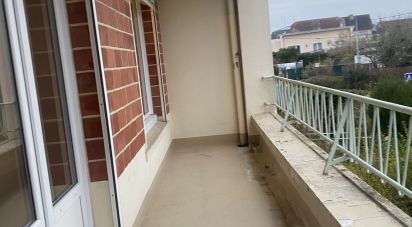 Apartment 3 rooms of 68 m² in Auxerre (89000)