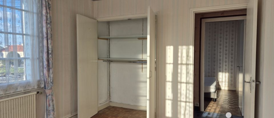 Maison traditionnelle 4 pièces de 90 m² à Chaumes-en-Retz (44320)