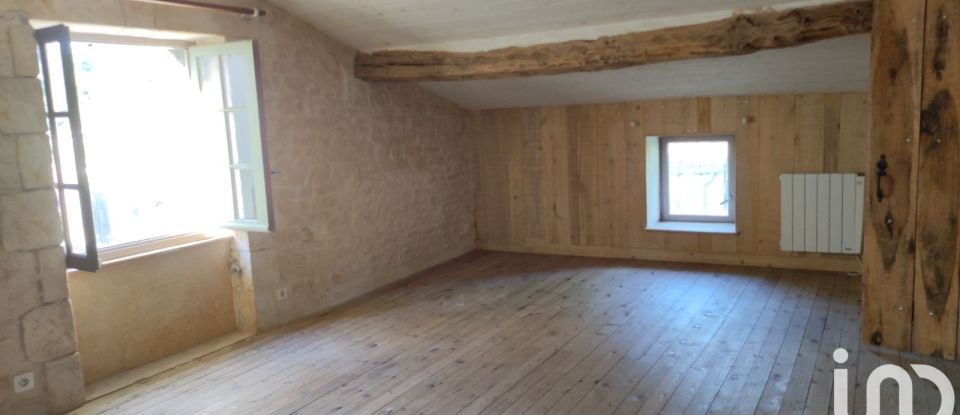 Longere 5 rooms of 180 m² in Saint-Agnant (17620)