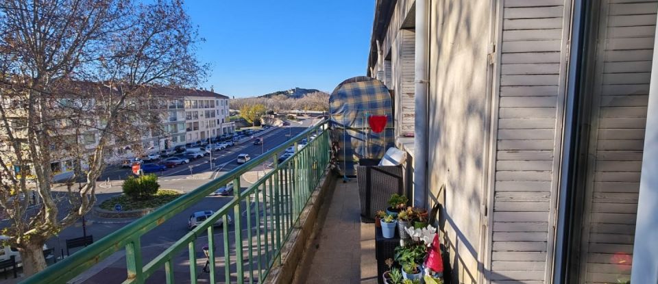 Appartement 2 pièces de 64 m² à Tarascon (13150)