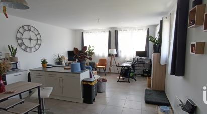 Apartment 2 rooms of 55 m² in Laurenan (22230)