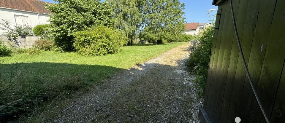 Town house 5 rooms of 118 m² in Cosne-Cours-sur-Loire (58200)