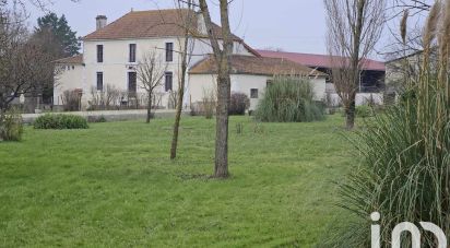 Maison de village 7 pièces de 193 m² à Paizay-Naudouin-Embourie (16240)