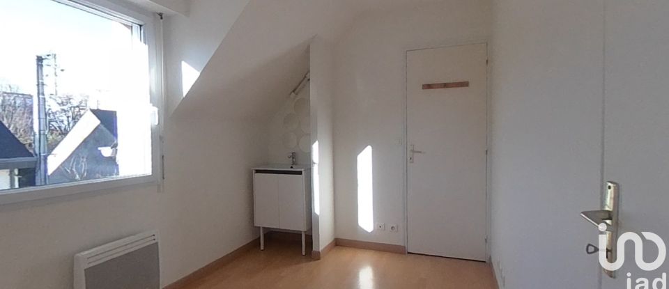 Triplex 5 rooms of 83 m² in Rennes (35700)