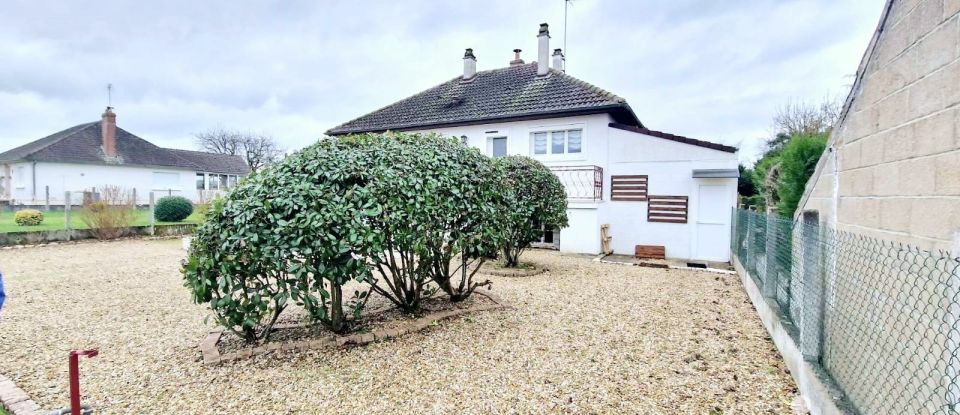 Maison traditionnelle 7 pièces de 110 m² à Saint-Aignan-le-Jaillard (45600)