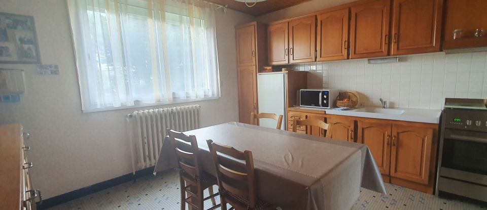 Maison 4 pièces de 85 m² à Chavagnes-en-Paillers (85250)