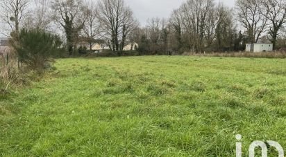 Terrain de 2 745 m² à Sainte-Anne-sur-Brivet (44160)