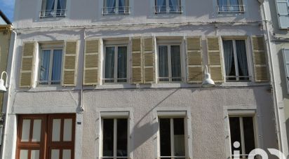 Building in Bourbonne-les-Bains (52400) of 285 m²