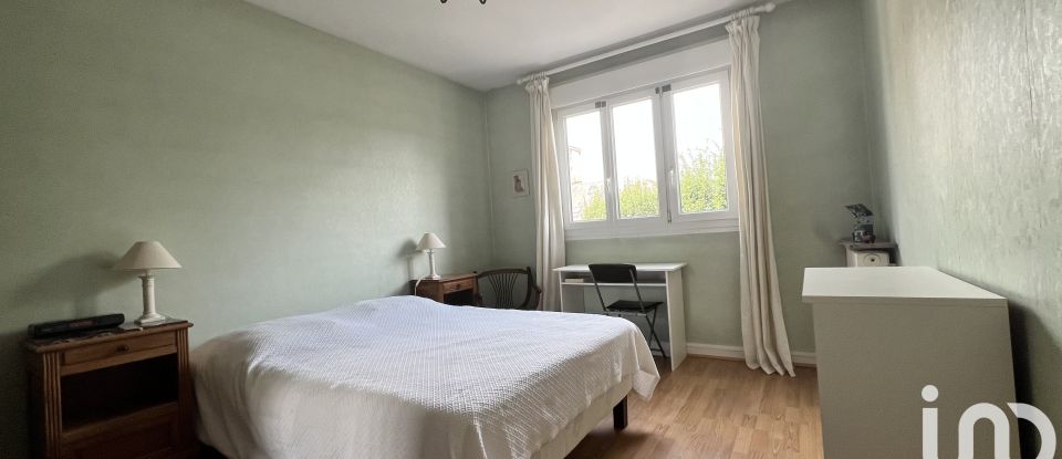 Apartment 5 rooms of 103 m² in Le Mans (72000)