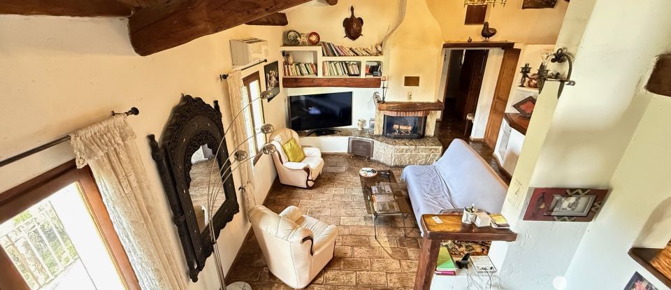 Traditional house 5 rooms of 158 m² in Cagnes-sur-Mer (06800)