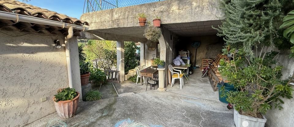 Traditional house 5 rooms of 158 m² in Cagnes-sur-Mer (06800)