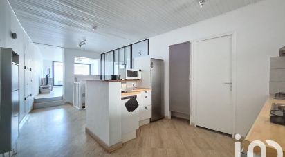 Appartement 3 pièces de 63 m² à Le Mesnil-Saint-Denis (78320)