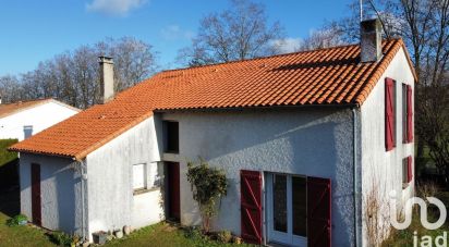 Maison traditionnelle 6 pièces de 127 m² à Saint-Georges-lès-Baillargeaux (86130)