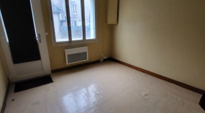 House 3 rooms of 53 m² in Sillé-le-Guillaume (72140)