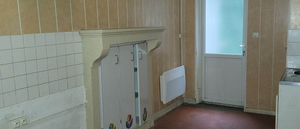 House 3 rooms of 53 m² in Sillé-le-Guillaume (72140)