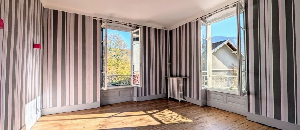 Maison 6 pièces de 237 m² à Vif (38450)